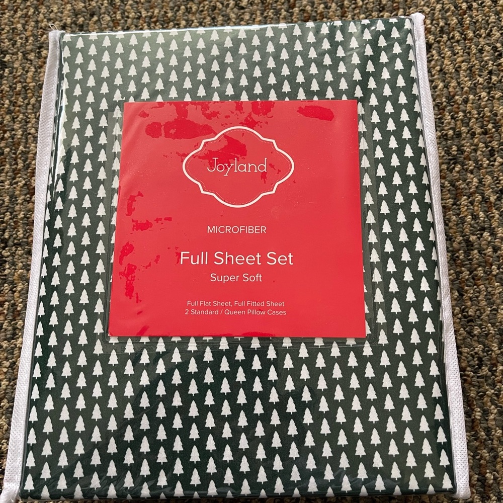 Joyland microfiber Christmas full size sheet set
